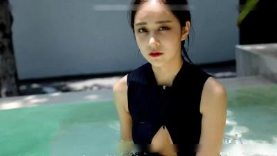 乔依琳苏梅岛私密旅拍！定制级诱惑写真全记录